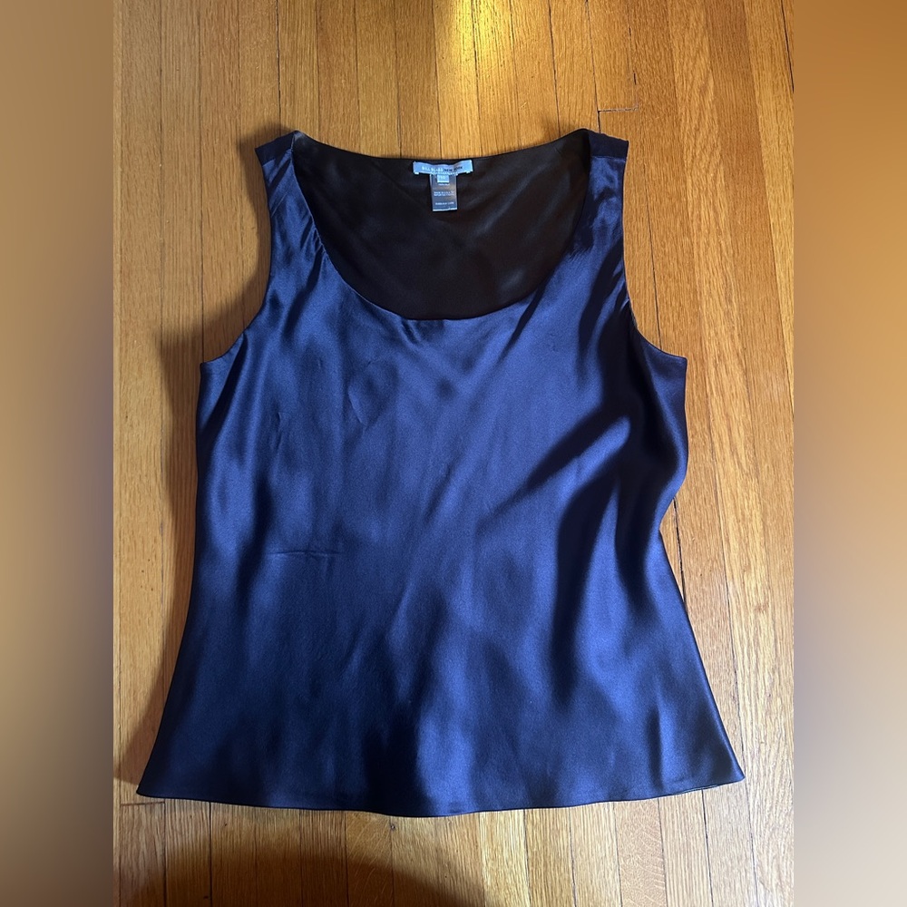 Bill Blass New York Plum 100% Silk Sleeveless Going Out Top, Size 10